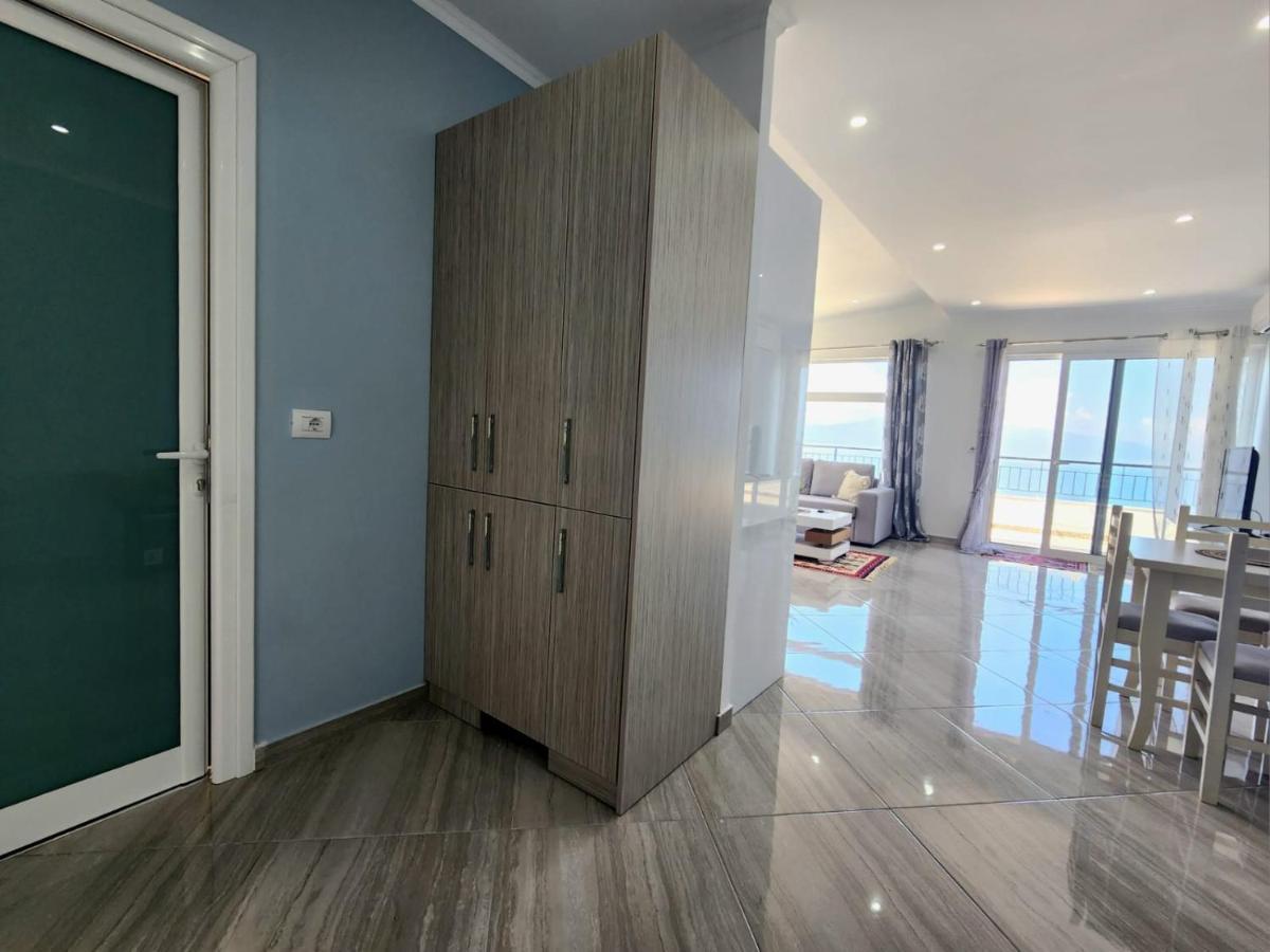 Sea View Penthouse Apartament *
